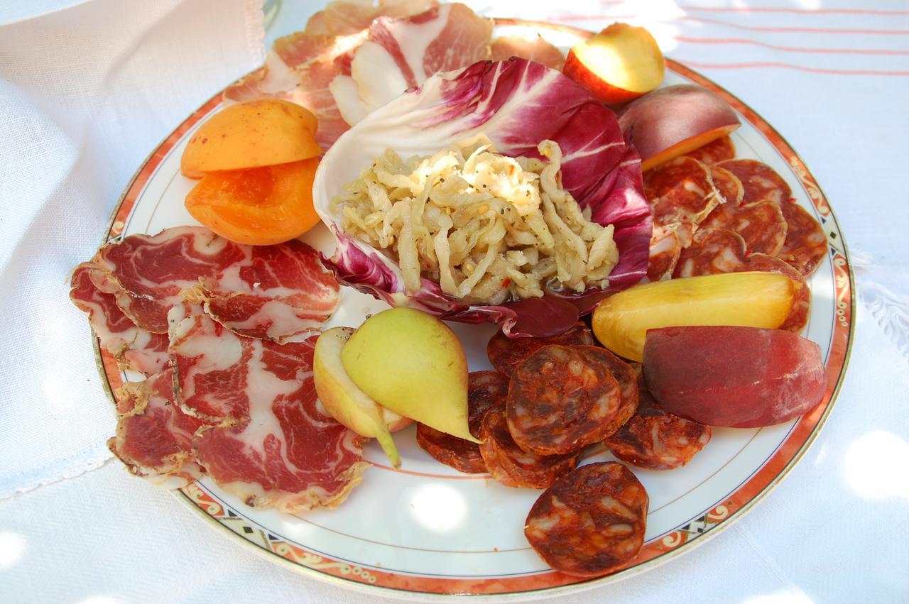 Rifugio Casello Margherita Camigliatello Silano Eksteriør billede